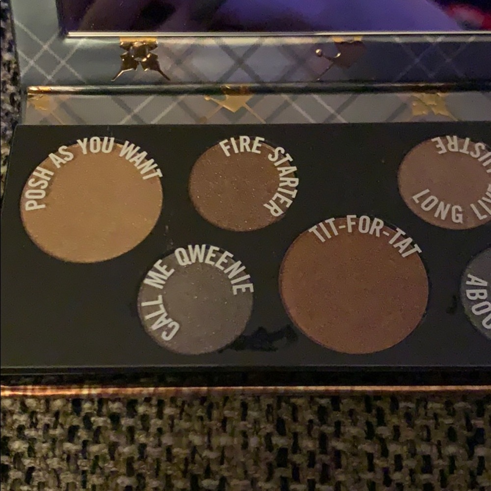 MAC qween supreme eyeshadow highlighter palette - Picture 4 of 8